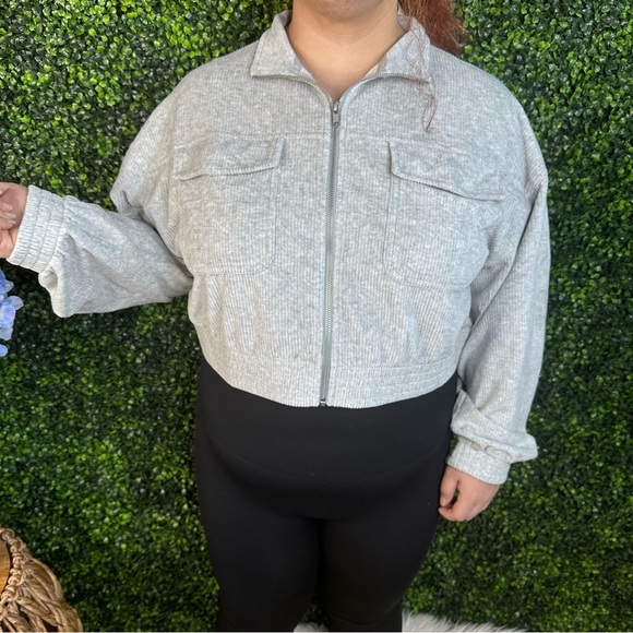 Aerie Gray corduroy zip up jacket nwt - Picture 2 of 9